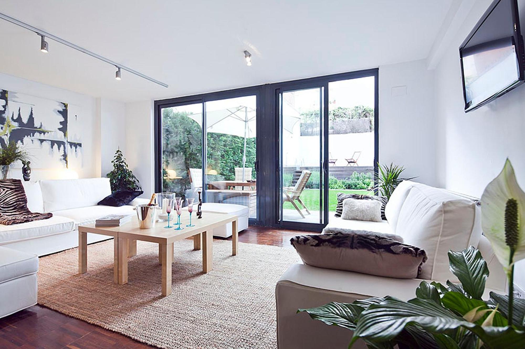 Apartment Barcelona Rentals - Private Pool And Garden Center Phòng bức ảnh