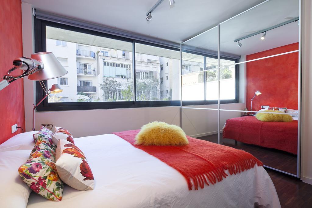 Apartment Barcelona Rentals - Private Pool And Garden Center Ngoại thất bức ảnh