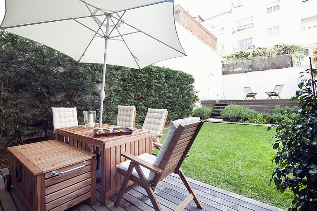 Apartment Barcelona Rentals - Private Pool And Garden Center Ngoại thất bức ảnh